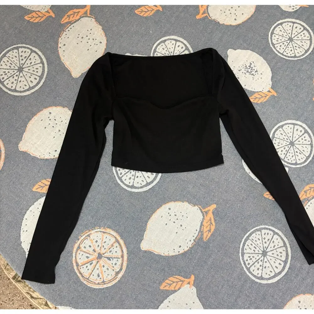 Black Ribbed Long Sleeve Crop Top Square Neck Fitted Minimalist - Picture 5 of 5